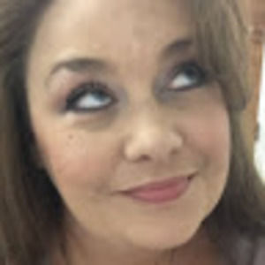 Meet your Posher, Leann